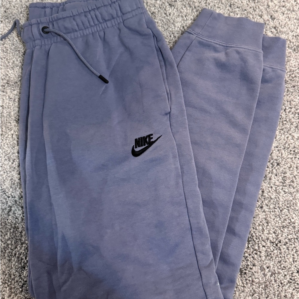 Nike Soft purple Sweatpants